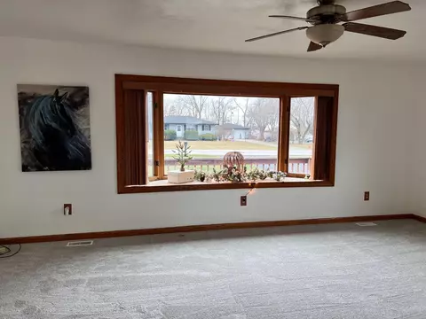9013 Lee Pl, Crown Point, IN 46307 photo 13