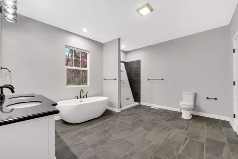 10346 Cheryl Ln, Wheatfield, IN 46392 photo 15