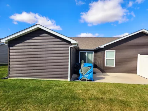 7865 Wright St, Merrillville, IN 46410 photo 14