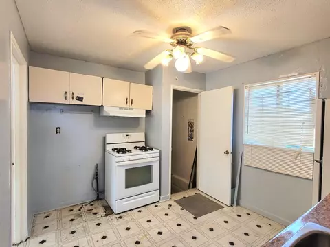 2300 Polk St, Gary, IN 46407 photo 7