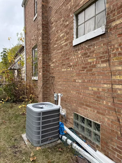 3772 Buchanan St, Gary, IN 46408 photo 3