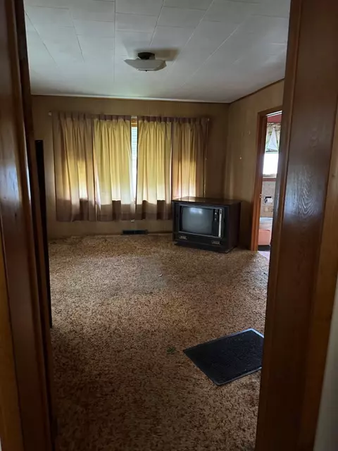 3772 Buchanan St, Gary, IN 46408 photo 6