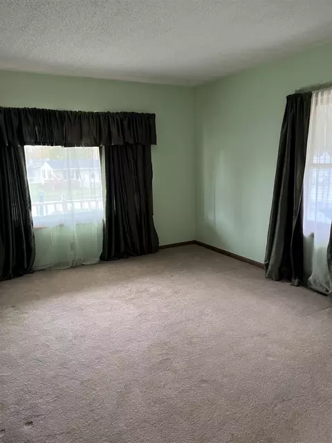 1201 E North St, Crown Point, IN 46307 photo 5