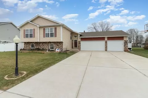 2907 Amanda Dr, Portage, IN 46368 photo 2