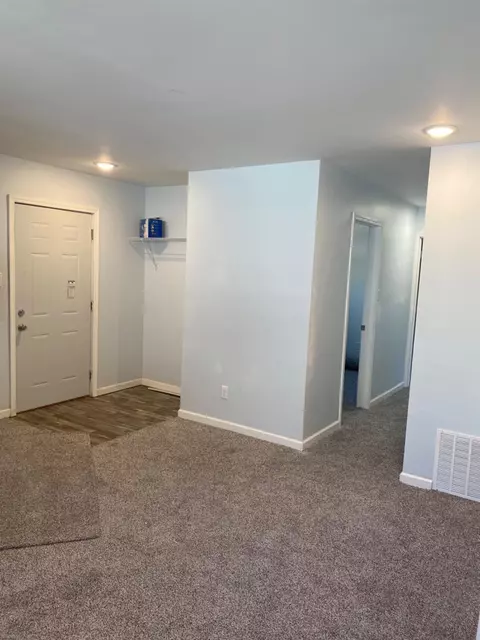2549 E 22nd Pl, Gary, IN 46407 photo 5