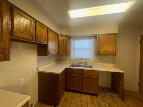 581 Chase St, Gary, IN 46404 photo 3