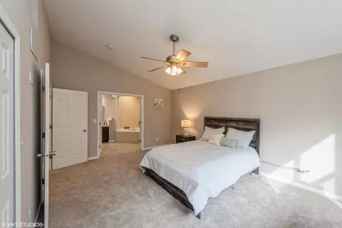 8137 E 96th Ct, Crown Point, IN 46307 photo 11