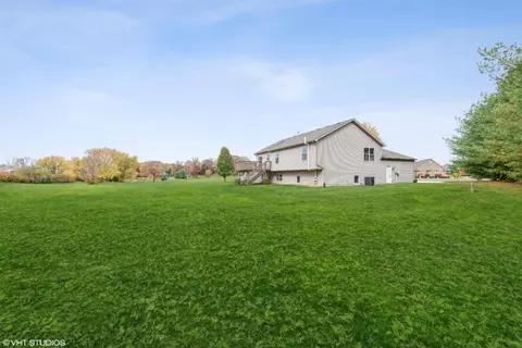 8137 E 96th Ct, Crown Point, IN 46307 photo 21