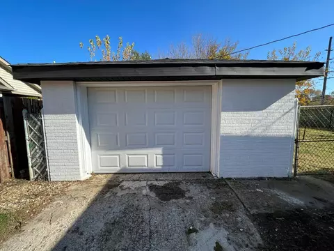 2281 Roosevelt St, Gary, IN 46404 photo 24