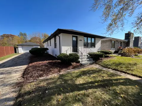 2281 Roosevelt St, Gary, IN 46404 photo 1