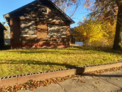 834 E 41st Ave, Gary, IN 46409 photo 2