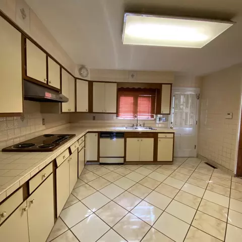 8155 Juniper Ave, Gary, IN 46403 photo 6
