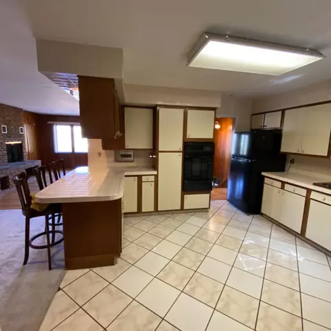 8155 Juniper Ave, Gary, IN 46403 photo 5