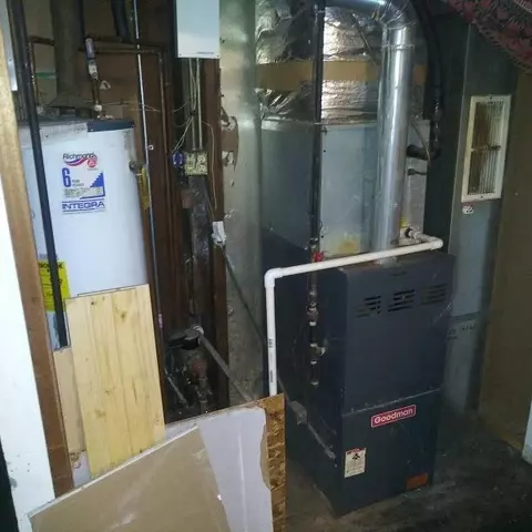 Undisclosed, Gary, IN 46404 photo 12