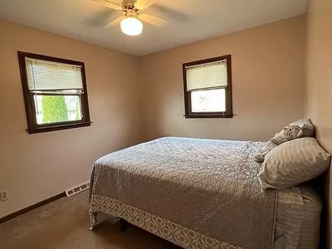 924 Northgate Dr, Dyer, IN 46311 photo 15