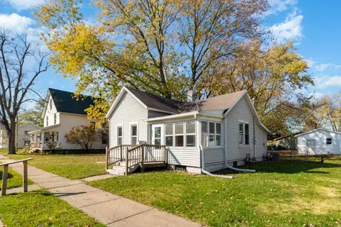 208 Rankin St, Porter, IN 46304 photo 3