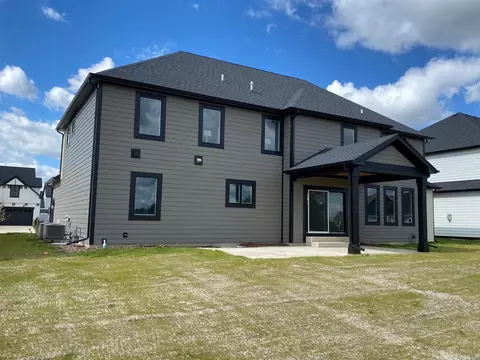 10019 Lilac Cv, Saint John, IN 46373 photo 5