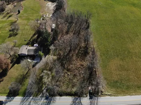 443 E 137th Ave, Crown Point, IN 46307 photo 2
