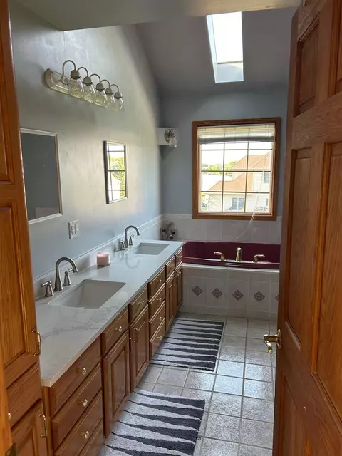 8340 Doubletree Dr, Crown Point, IN 46307 photo 15