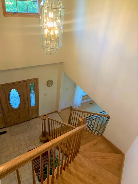 8340 Doubletree Dr, Crown Point, IN 46307 photo 13