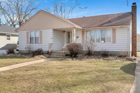 321 W 44th Pl, Griffith, IN 46319 photo 1