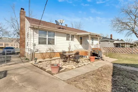 321 W 44th Pl, Griffith, IN 46319 photo 25