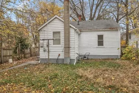 4841 Massachusetts St, Gary, IN 46409 photo 12