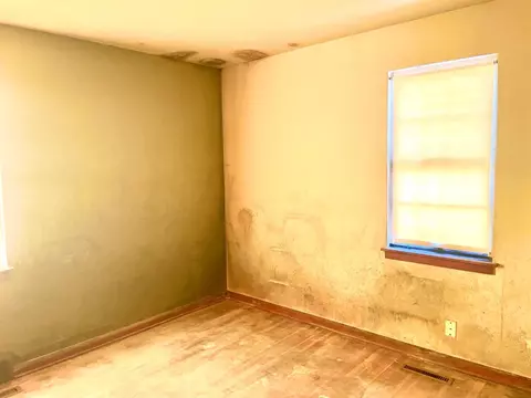 320 N Miami St, Gary, IN 46403 photo 7