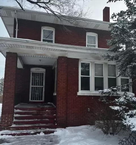 657 Buchanan St, Gary, IN 46402 photo 1