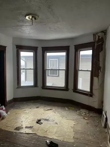 657 Buchanan St, Gary, IN 46402 photo 3