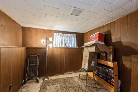 824 Rhode Island St, Gary, IN 46402 photo 10