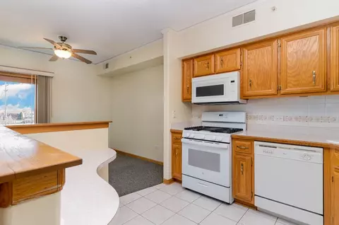 812 Swan Dr #3C, Dyer, IN 46311 photo 8