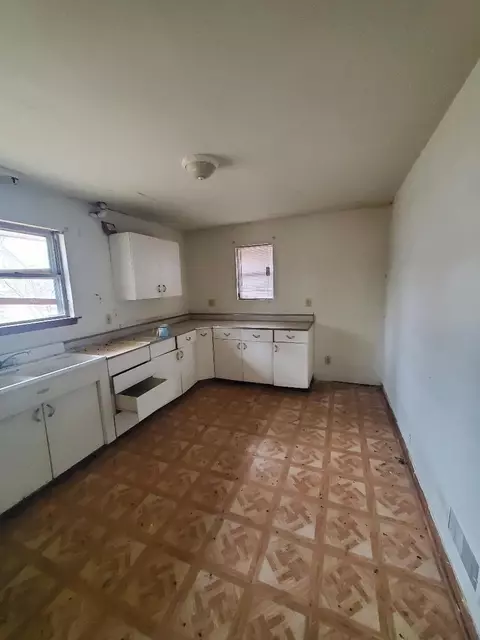 726 E 45th Ave, Gary, IN 46409 photo 3