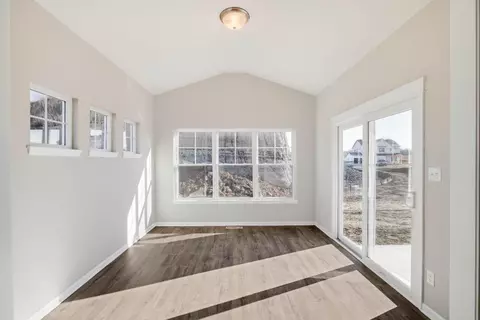 535 Lily Ct, Valparaiso, IN 46385 photo 13