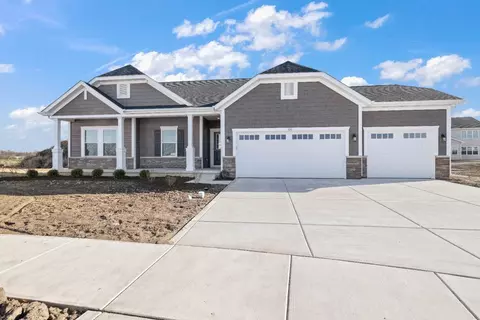535 Lily Ct, Valparaiso, IN 46385 photo 1