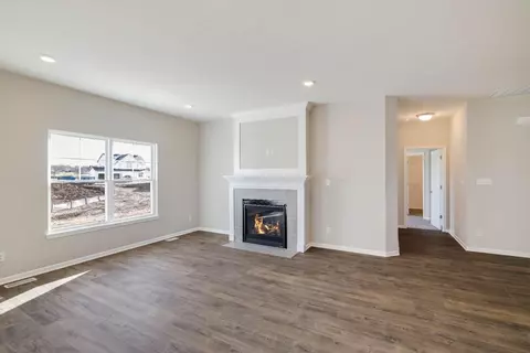 535 Lily Ct, Valparaiso, IN 46385 photo 16
