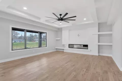 9443 Corydalis Ave, Saint John, IN 46373 photo 5