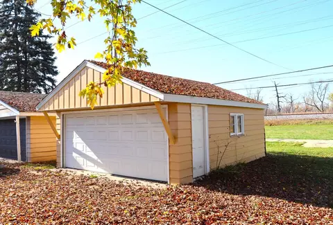 7416 Mccook Ave, Hammond, IN 46323 photo 3
