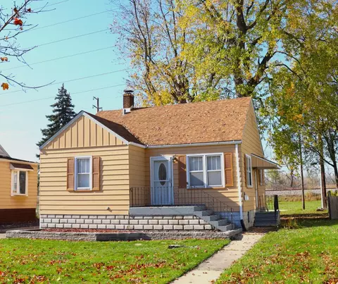 7416 Mccook Ave, Hammond, IN 46323 photo 2