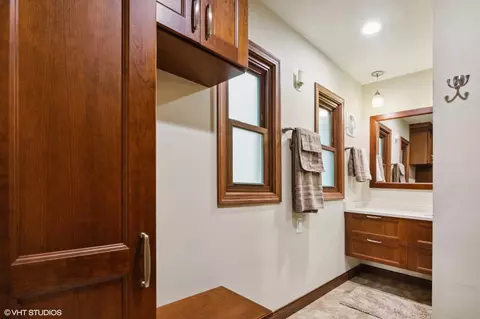405 N Lafayette St, Griffith, IN 46319 photo 16