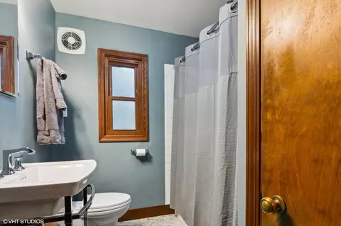405 N Lafayette St, Griffith, IN 46319 photo 17