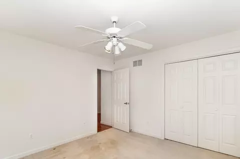 902 Cornwallis Ln, Munster, IN 46321 photo 15