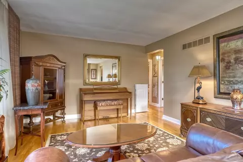 1035 N Jay St, Griffith, IN 46319 photo 6