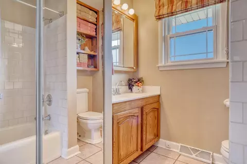 1035 N Jay St, Griffith, IN 46319 photo 13