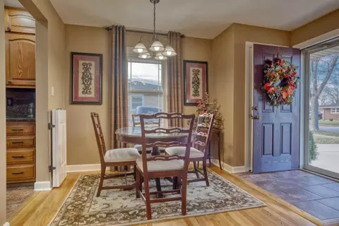 1035 N Jay St, Griffith, IN 46319 photo 4