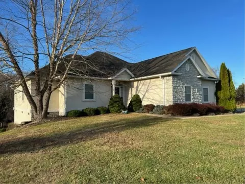 491 E Chambers, Bloomington, IN 47404 photo 1