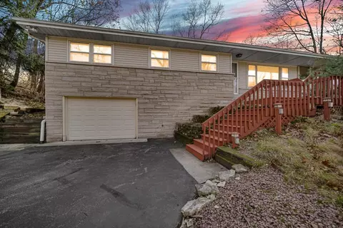 8651 Juniper Ter, Gary, IN 46403 photo 1