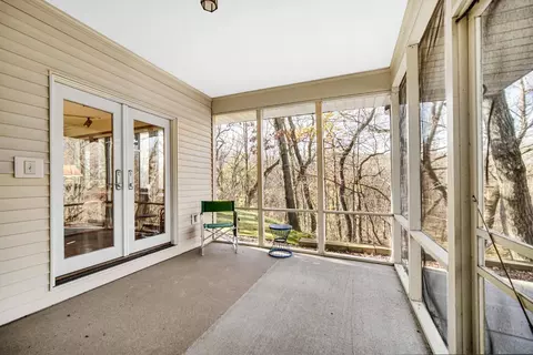 8651 Juniper Ter, Gary, IN 46403 photo 11