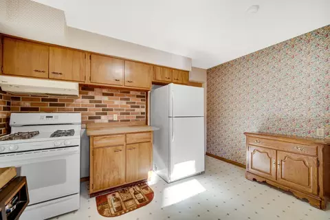 8651 Juniper Ter, Gary, IN 46403 photo 14