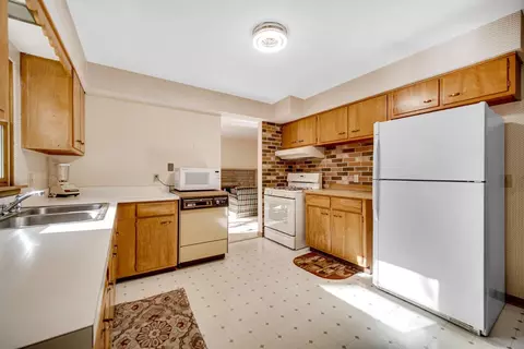 8651 Juniper Ter, Gary, IN 46403 photo 13